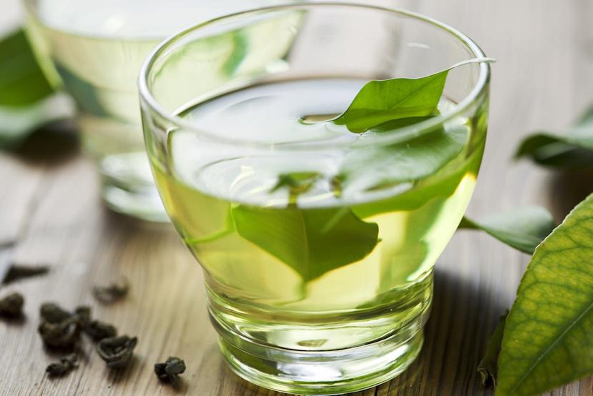 CLA and Green Tea Help Shred Those Extra Pounds Naturally